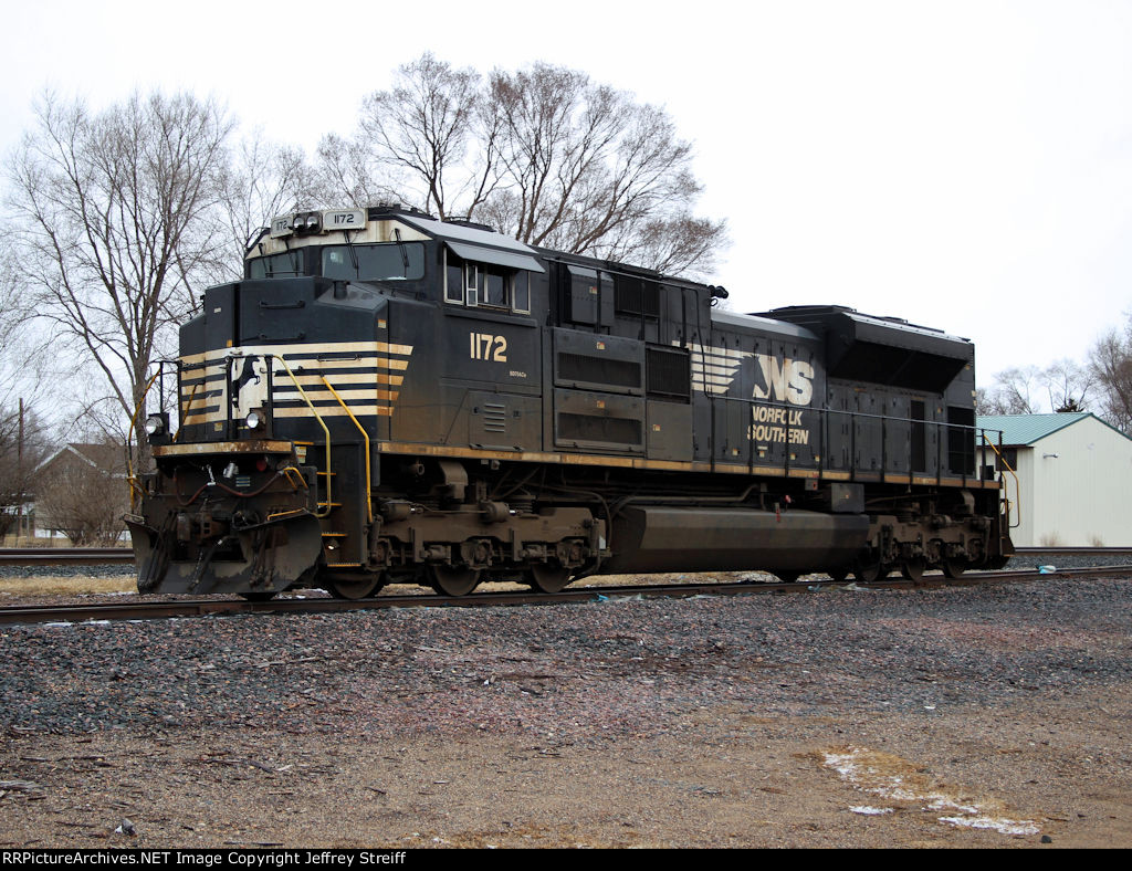 NS 1172